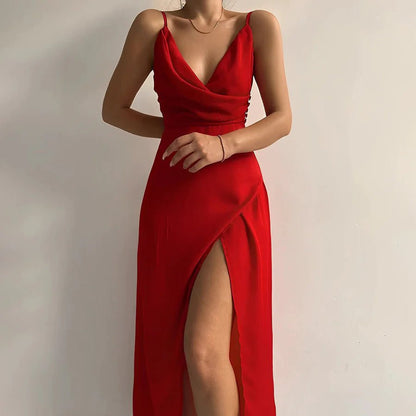 Nadine - Elegant Dress with V-Neck